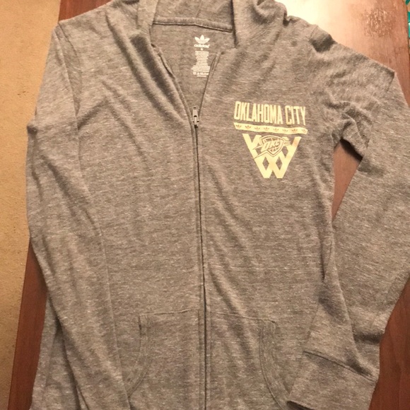 ๐โก๏ธ OKC THUNDER HOODIE โก๏ธ๐ - Picture 2 of 4